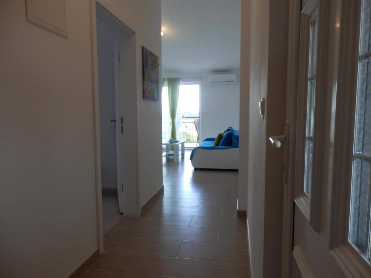 Apartman Laura Tribalj Zewnętrze zdjęcie